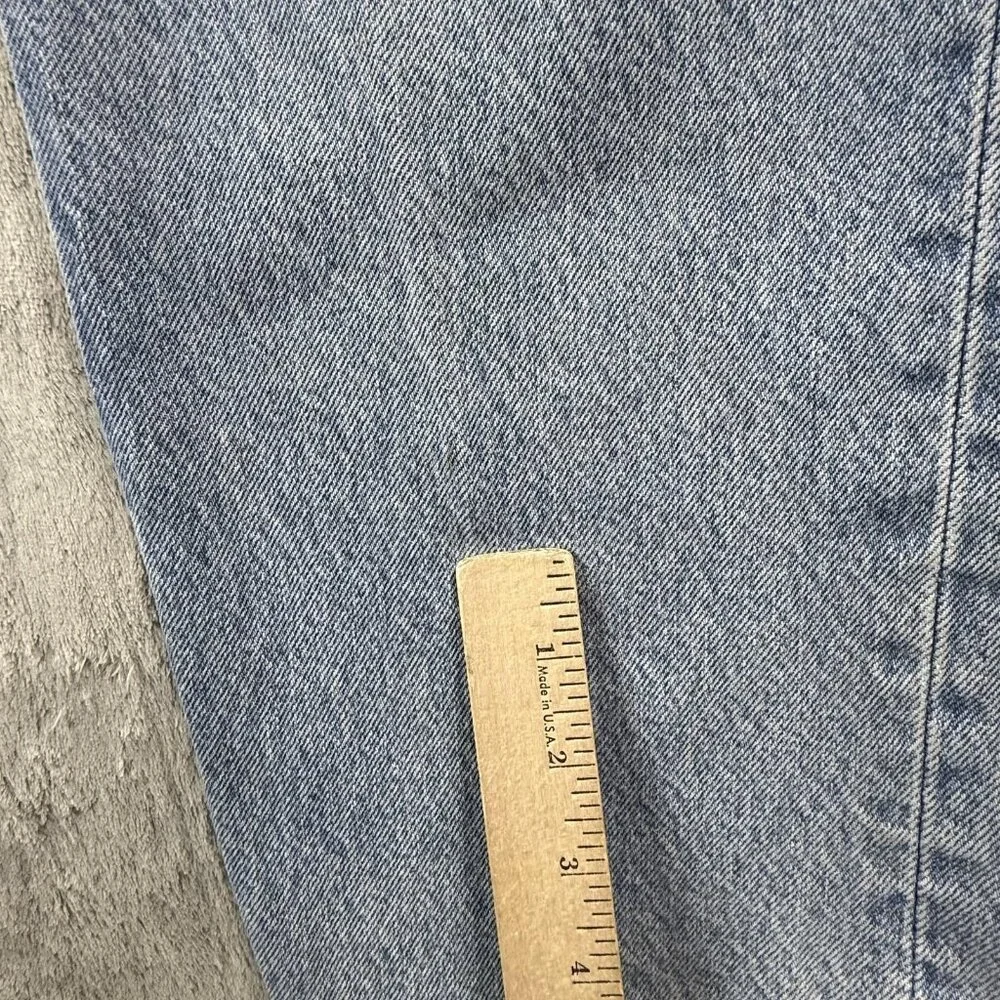 Vintage Levi's 501 Jeans Mens 34x32 Blue Light Wash Straight Leg Denim USA 90s